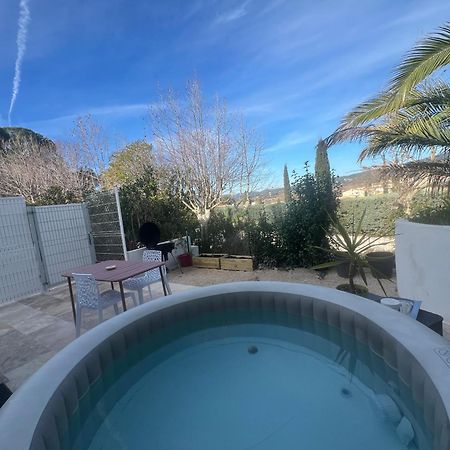 Maison T2 Avec Jaccuzi Wifi Parking Saint-Cyr-sur-Mer Exterior photo